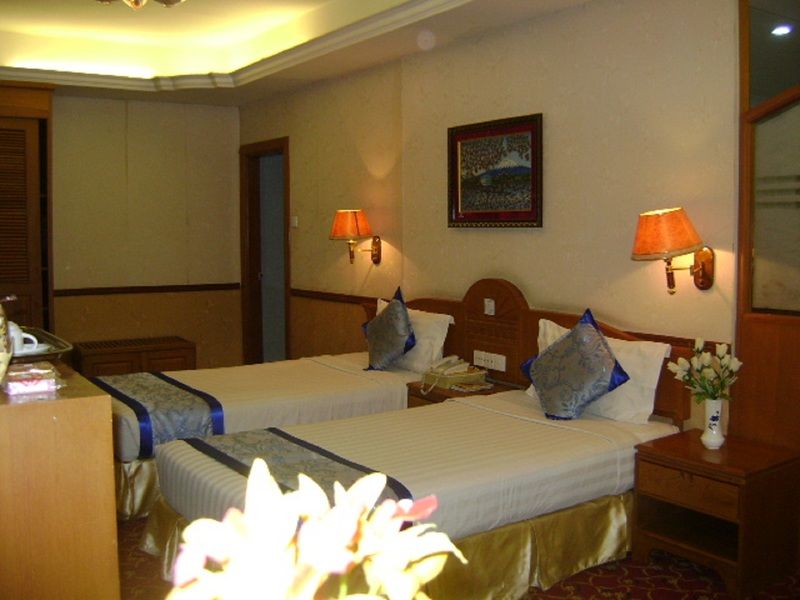 Excel Treasure Hotel Rangum Exterior foto