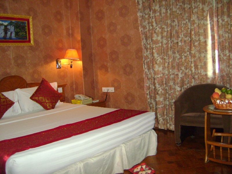 Excel Treasure Hotel Rangum Exterior foto